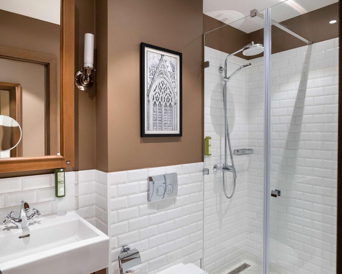 Best Western Plus Market Square Λβιβ Εξωτερικό φωτογραφία