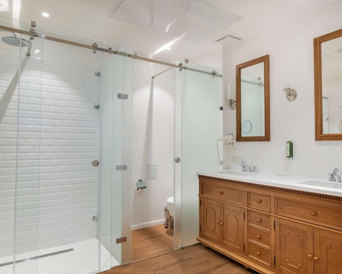 Best Western Plus Market Square Λβιβ Εξωτερικό φωτογραφία