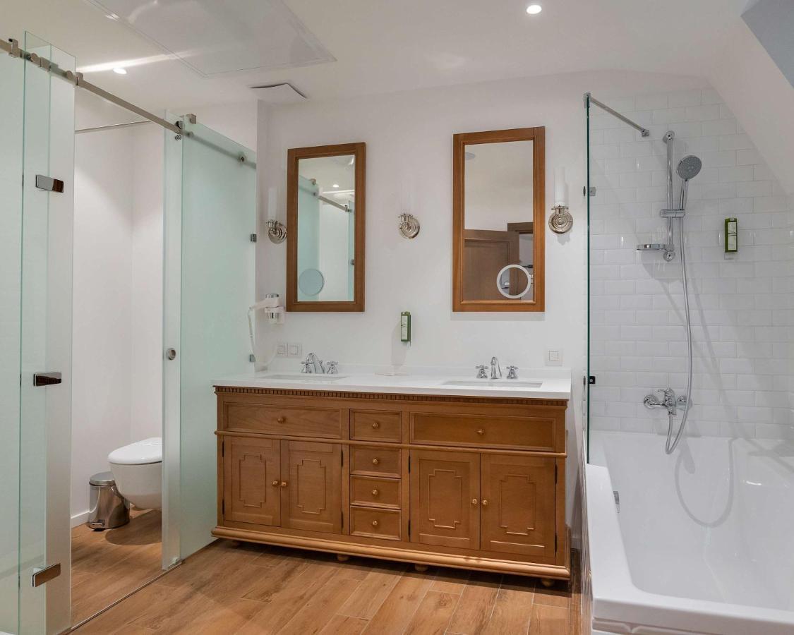 Best Western Plus Market Square Λβιβ Εξωτερικό φωτογραφία
